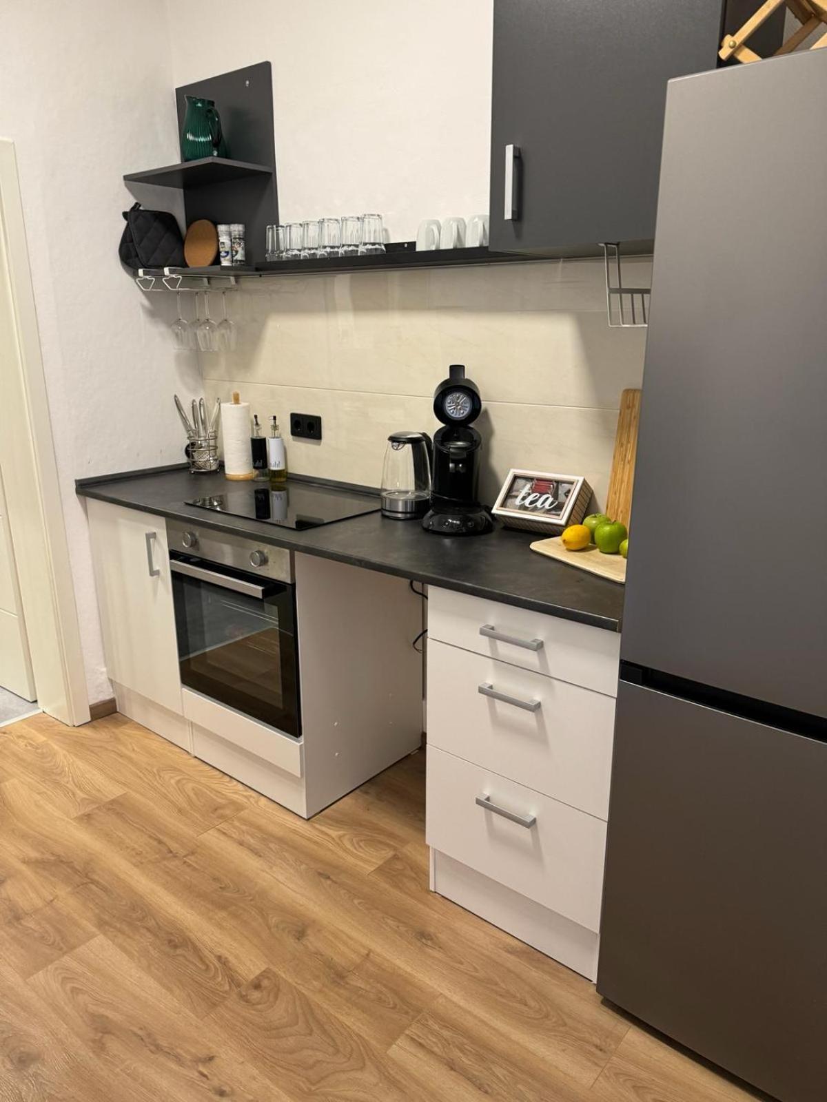 Apartment Goethe In Der Goettinger Innenstadt เกิตทิงเงน ภายนอก รูปภาพ
